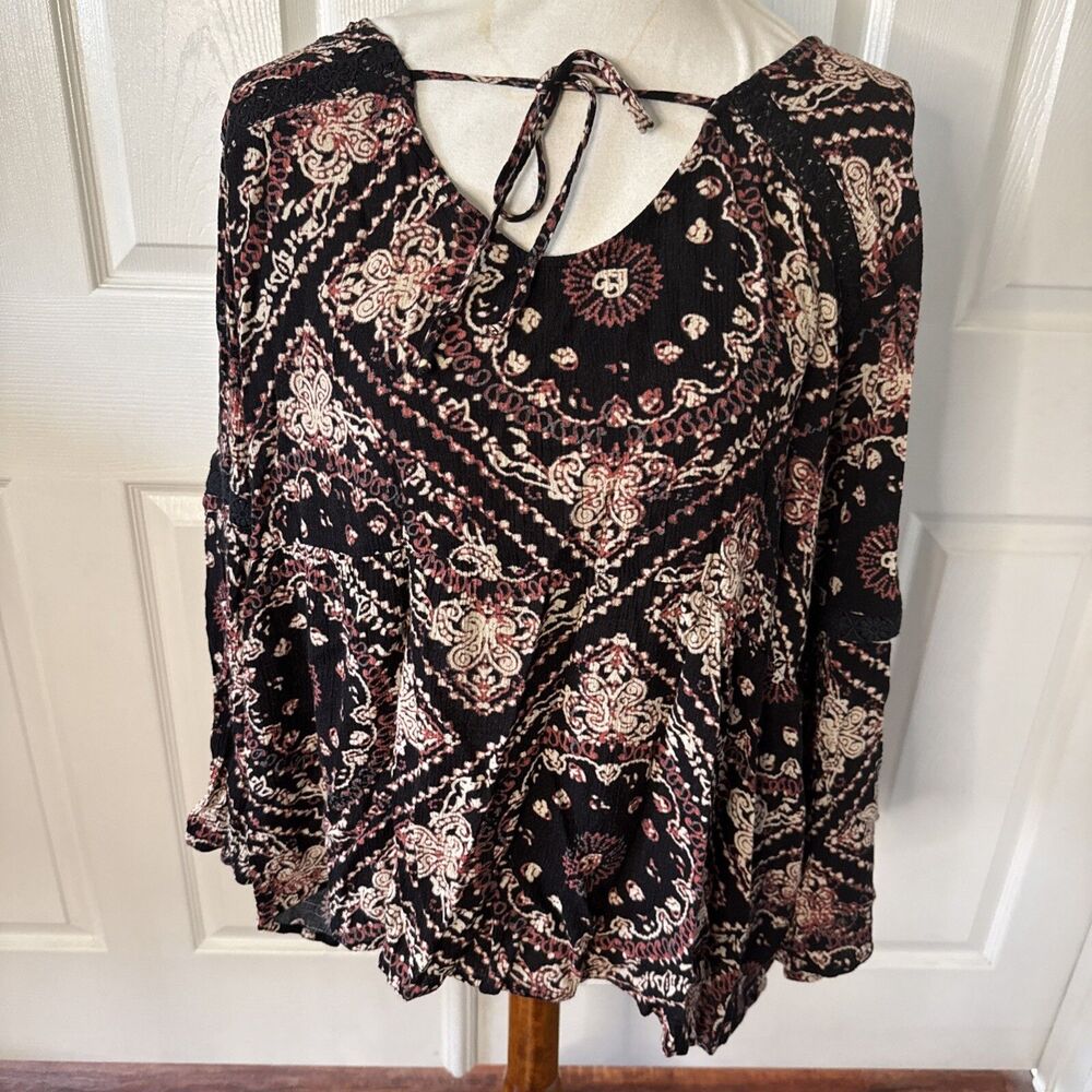American Rag Plus 3X Boho Peasant Top Bell Sleeve Black Floral Festival Chic
